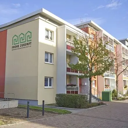 Rent this 2 bed apartment on Fischerstecherstraße 4 in 06120 Halle (Saale), Germany