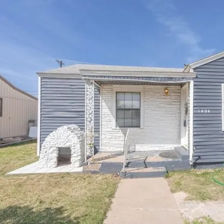 Image 1 - 1448 South Fort Worth Street, Midland, TX 79701, USA - House for sale