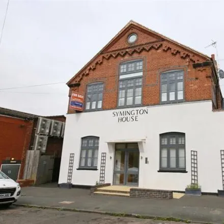 Image 1 - Rite Price Furniture, Market Street, Rugby, CV21 3HG, United Kingdom - Apartment for sale
