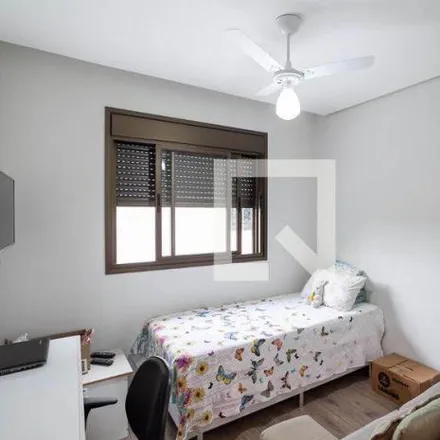 Buy this 3 bed apartment on Rua Vereador Orlando Bonfim in Planalto, Belo Horizonte - MG