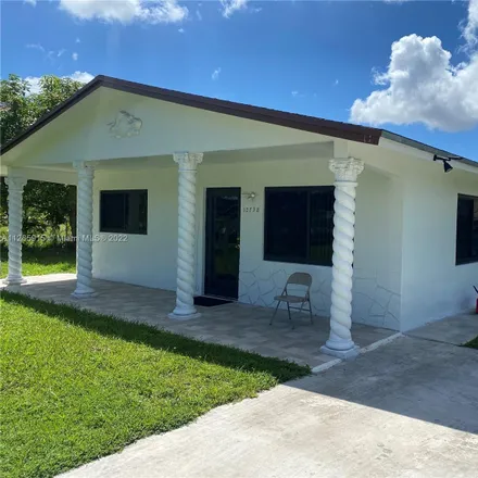 Image 9 - 2527 Bahama Drive, Miramar, FL 33023, USA - House for rent