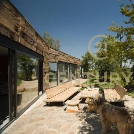 Buy this 5 bed house on Arboretum Sur in 794 0068 Peñalolén, Chile
