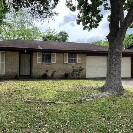 Buy this 2 bed house on 448 Oak Vista Drive in Friendswood, TX 77546