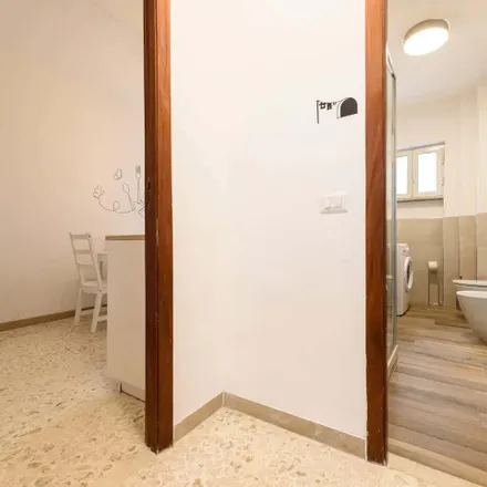 Image 4 - Nana, Corso Amedeo di Savoia Duca d'Aosta, 80136 Naples NA, Italy - Apartment for rent