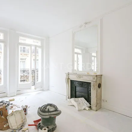 Image 5 - 4 Rue Chambiges, 75008 Paris, France - Apartment for rent