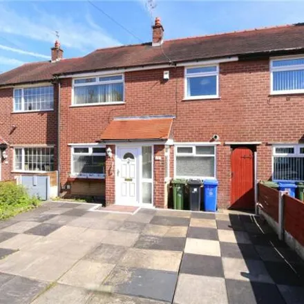 Buy this 3 bed townhouse on Carrgate Road in Haughton Green, M34 7SJ