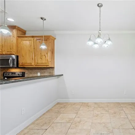 Image 7 - 2198 Normand Drive, College Station, TX 77845, USA - Townhouse for sale