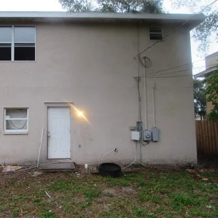 Image 7 - 1890 14th Street South, Saint Petersburg, FL 33705, USA - House for sale