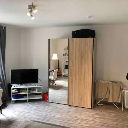 Rent this 3 bed apartment on Gutbrodstraße 88 in 70193 Stuttgart, Germany