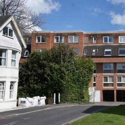 Rent this 1 bed room on Homewaye House in 10 Pine Tree Glen, Bournemouth