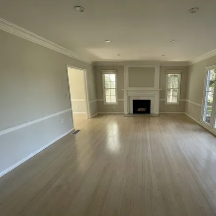 Image 4 - 437 Shirley Place, Beverly Hills, CA 90212, USA - House for rent