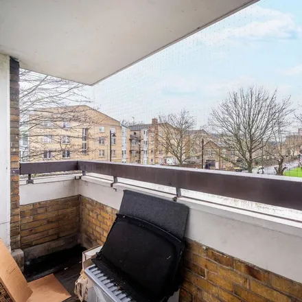 Rent this 3 bed apartment on 8 Chisenhale Road in London, E3 5RG
