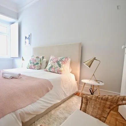 Rent this 3 bed apartment on Rua Ramalho Ortigão 11 in 1070-230 Lisbon, Portugal