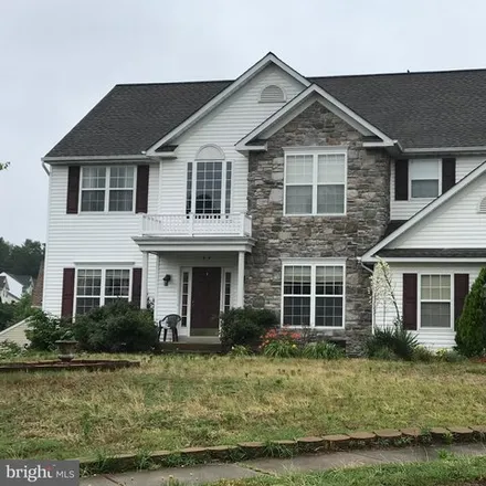 Rent this 1 bed apartment on 1009 Hickory Court in Fredericksburg, VA 22401