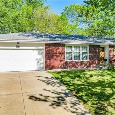 Buy this 4 bed house on 2581 Ousdahl Road in Lawrence, KS 66046