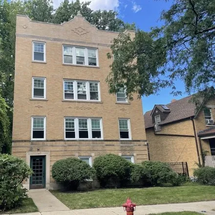 Rent this 1 bed apartment on 833 Hamlin Street in Evanston, IL 60201