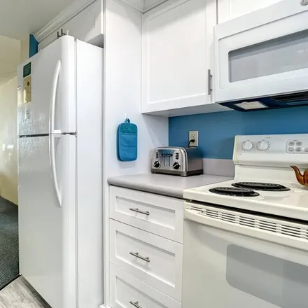 Image 6 - Ocean Trillium Suites, 3405 Atlantic Avenue, New Smyrna Beach, FL 32169, USA - Condo for sale