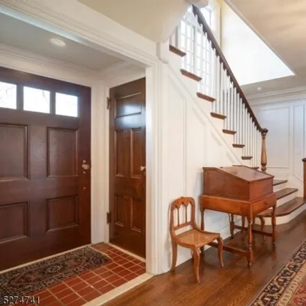 Image 3 - 73 Essex Road, Summit, NJ 07901, USA - House for sale