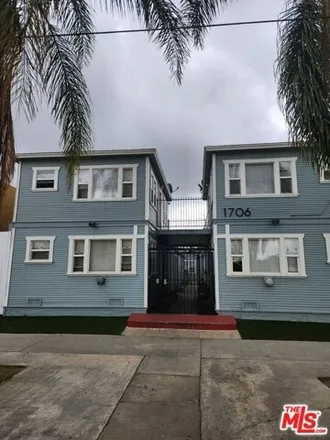 Buy this 1studio house on 2149 East 17th Street in Long Beach, CA 90804