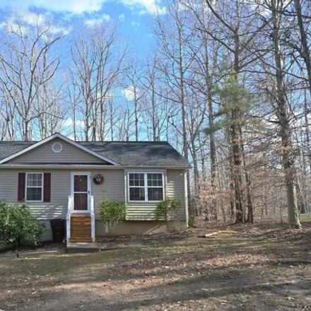 Buy this 4 bed house on 15 East Point Road in Lake Monticello, Fluvanna County