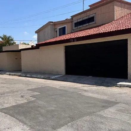 Rent this 5 bed house on Calle 16 in 97133 Mérida, YUC