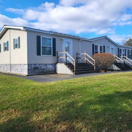 Buy this studio apartment on 184 Rankin Street in Rockland, ME 04841