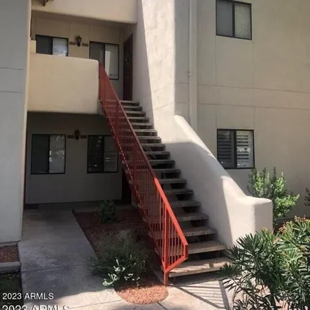 Image 2 - 725 East Harmont Drive, Phoenix, AZ 85020, USA - Apartment for sale