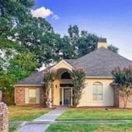 Buy this 4 bed house on 232 Gentry Circle in Lafayette, LA 70508