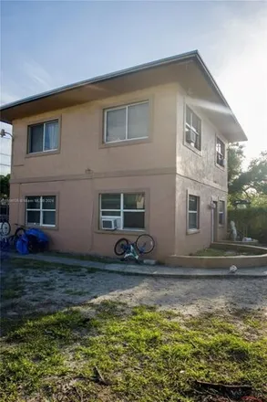 Image 5 - 2720 Northwest 57th Street, Brownsville, Miami-Dade County, FL 33142, USA - House for sale