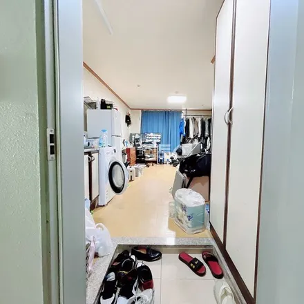 Image 2 - 서울특별시 광진구 중곡동 605-2 - Apartment for rent