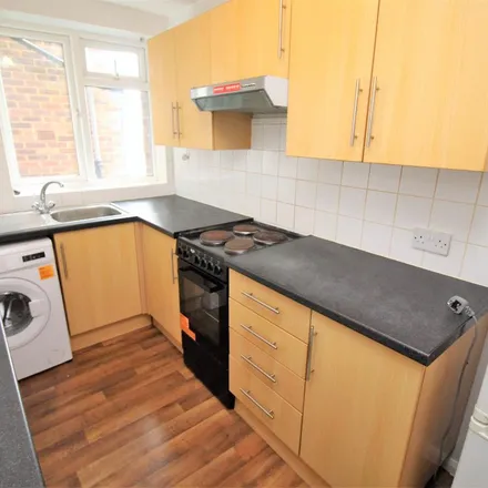 Rent this 1 bed apartment on Reading Town Centre in Jacksons Corner, High Street