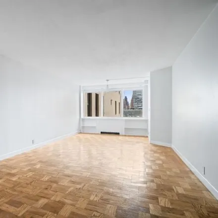 Buy this studio condo on The Horizon in East 37th Street, New York