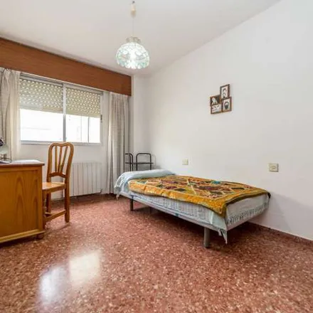 Image 2 - Carrer del Arquebisbe Fabián i Fuero, 46009 Valencia, Spain - Apartment for rent