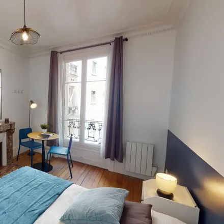 Rent this 4 bed room on 29 Rue Desaix