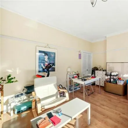 Image 2 - Fassett Road, London, KT1 2FL, United Kingdom - Apartment for sale