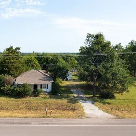 Buy this 3 bed house on 16943 Ne 23rd St in Choctaw, Oklahoma