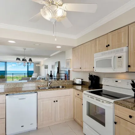 Image 7 - 1449 Ocean Drive, Riomar, Vero Beach, FL 32963, USA - Apartment for rent