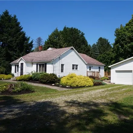 Buy this 3 bed house on 380 Amboy Road in Amboy, Conneaut