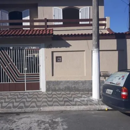Buy this 3 bed house on Rua Alfredo Batista Pizzolato in Vila Mazza, Suzano - SP
