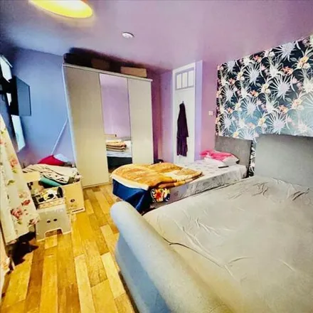 Rent this 1 bed house on Greatdown Road in London, W7 1JR