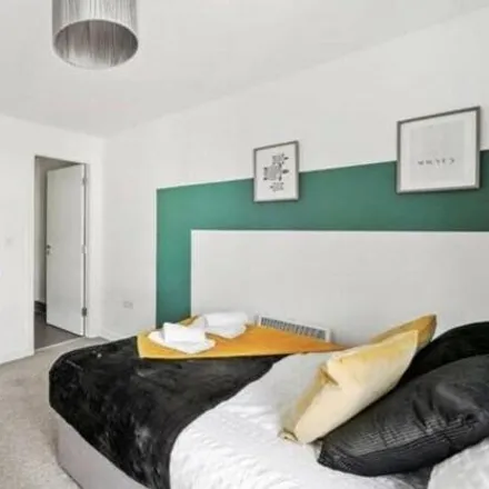Image 9 - Children 1st Nuesery, Solly Street, Sheffield, S1 4BH, United Kingdom - Apartment for rent