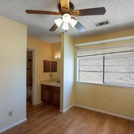 Image 4 - 708 Graham Pl Apt 205, Austin, Texas, 78705 - Condo for rent