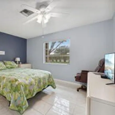 Image 4 - 2340 Del Aire Boulevard, Rainbow Homes, Delray Beach, FL 33445, USA - Condo for rent