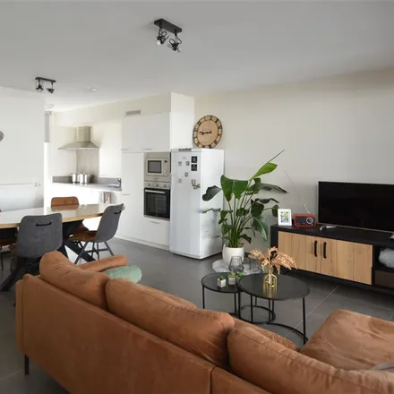 Rent this 3 bed apartment on Blindeliedenstraat 5 in 8900 Ypres, Belgium