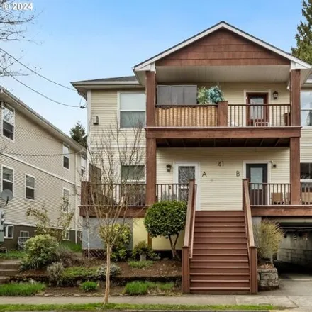 Buy this 3 bed townhouse on 41 Northeast Tillamook Street in Portland, OR 97212