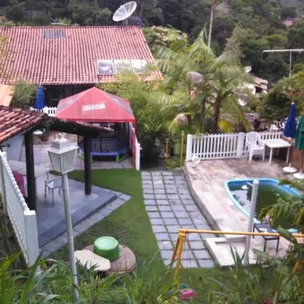 Buy this 4 bed house on Rua Desembargador R de Souza in Serra Grande, Niterói - RJ