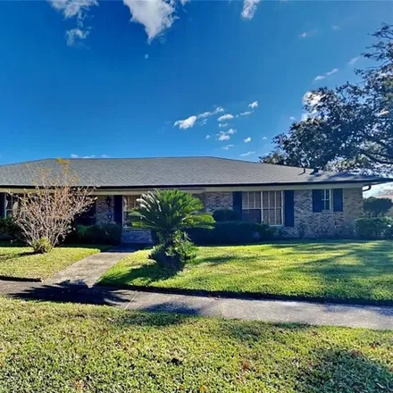 Rent this 4 bed house on 1353 Sawgrass Court in Winter Park, FL 32792