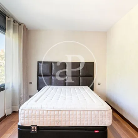 Image 9 - Carrer d'Ardena, 27, 08034 Barcelona, Spain - Apartment for rent
