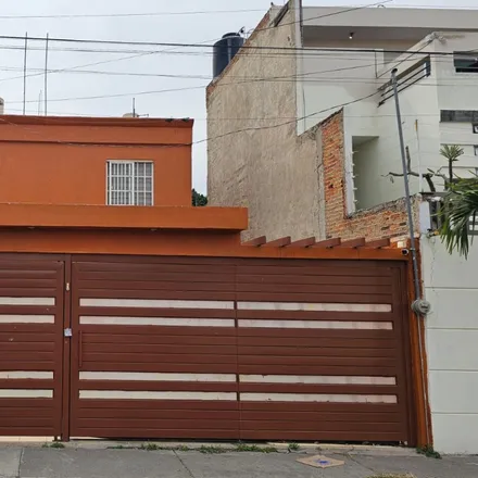 Rent this 3 bed house on Calle Joaquín Fernández de Lizardi in 44860 Guadalajara, JAL