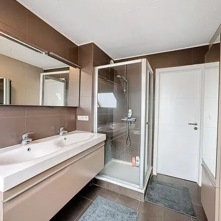 Rent this 2 bed apartment on Westeindestraat in 9990 Maldegem, Belgium